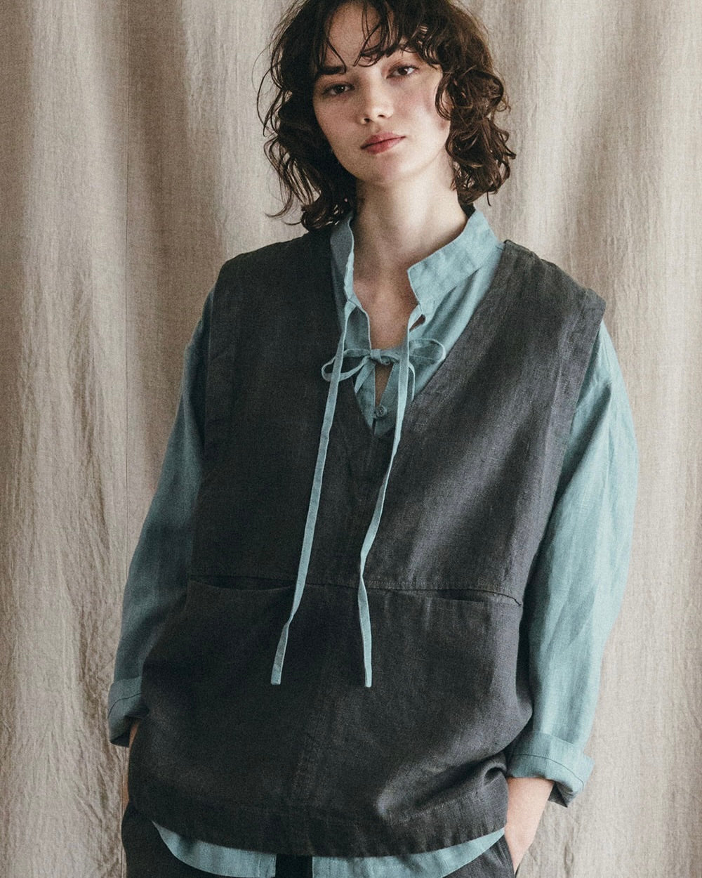 Melisa Vest: Grey Blue