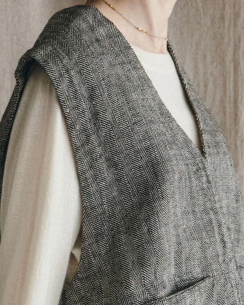 Melisa Vest: Herringbone