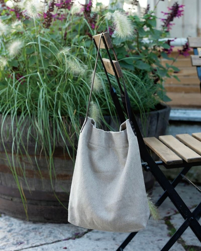 One handle tote bag store