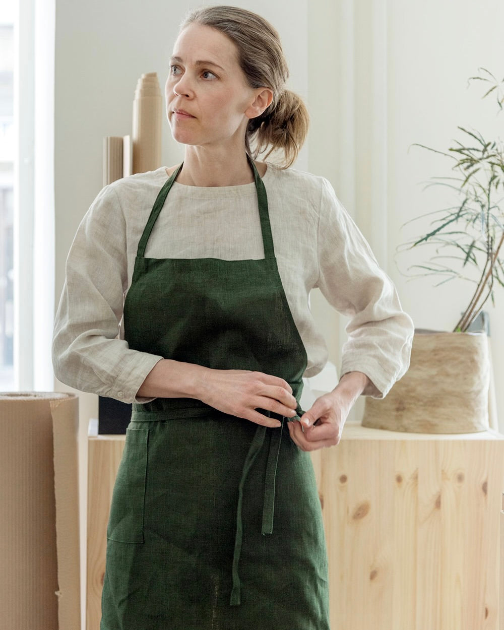 Daily Apron: Laurel