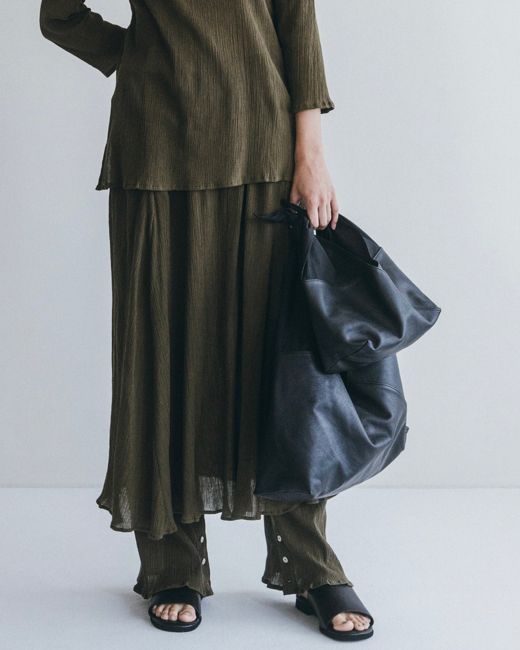 Azuma Bag: Black: Small