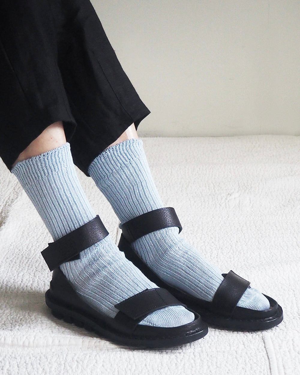 Linen Rib Crew Sock: Pearl Blue