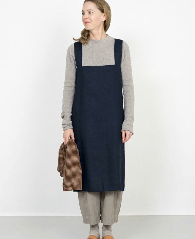 Square Cross Apron: Navy