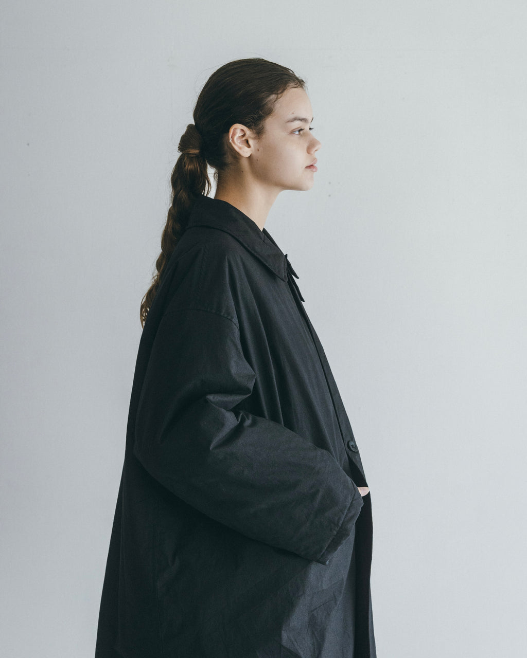 Amar Coat: Black