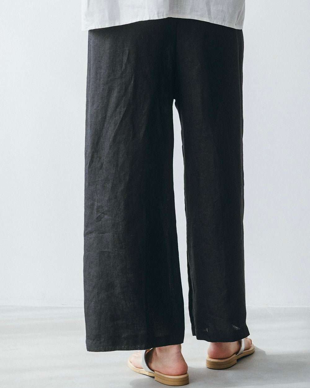 Hemani Pant: Black