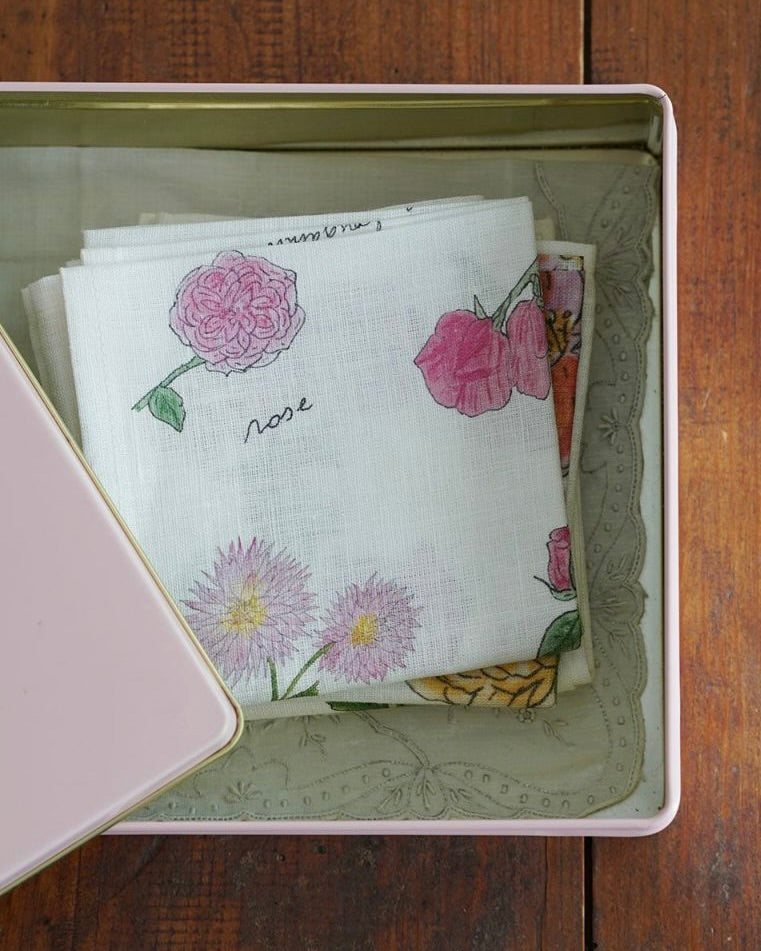 Handkerchief-Isabelle Boinot: Pink Flowers