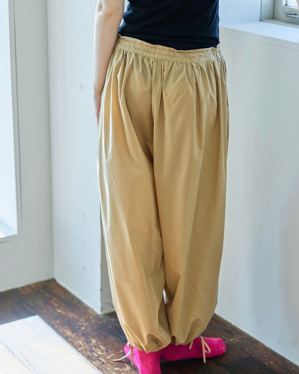 Terri Pant: Sand Beige