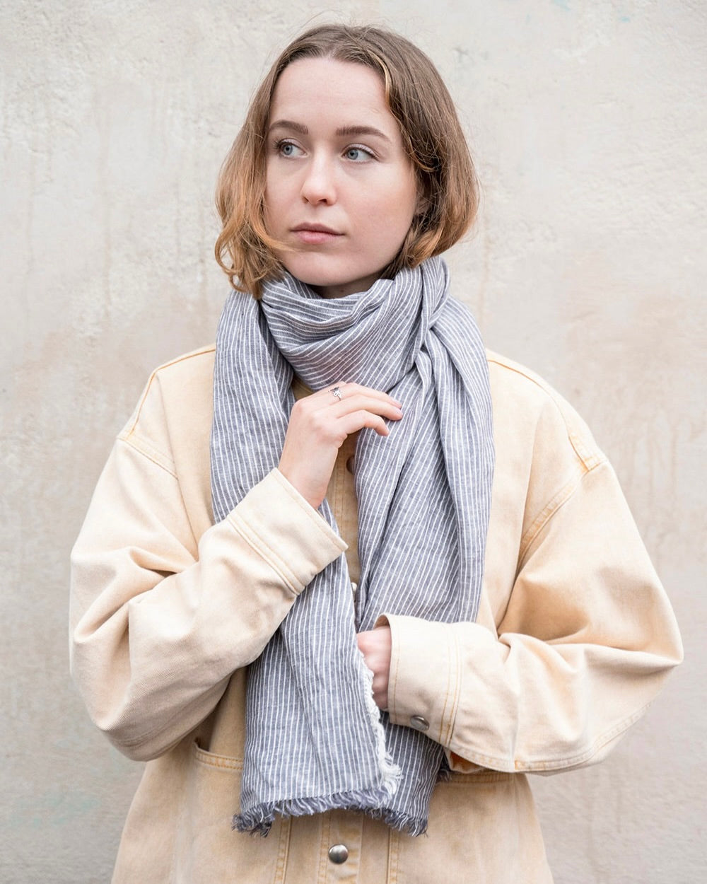 Tuz Scarf: Grey White Stripe