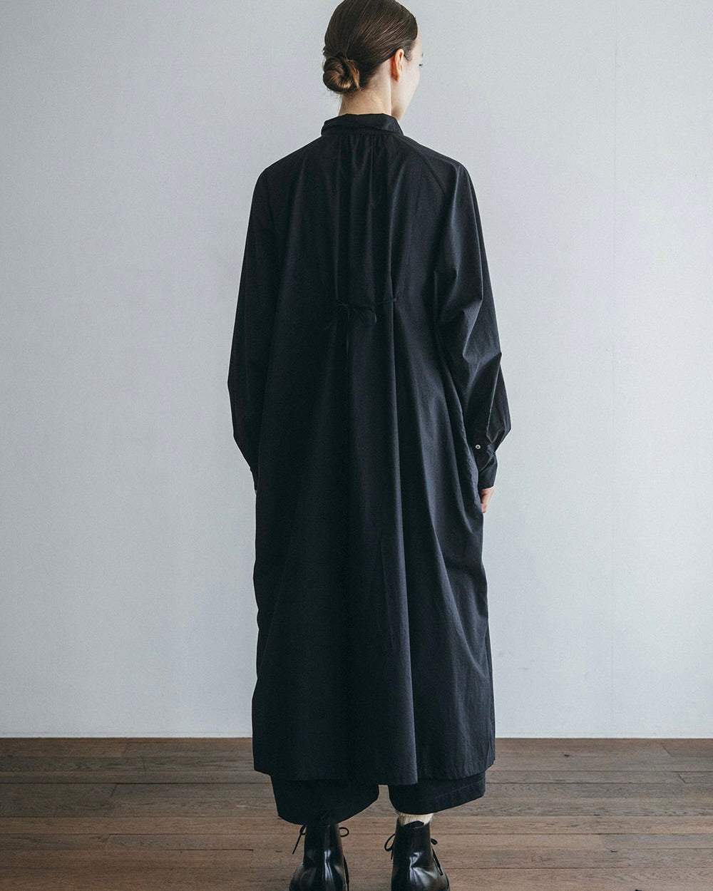 Lipi Dress: Black
