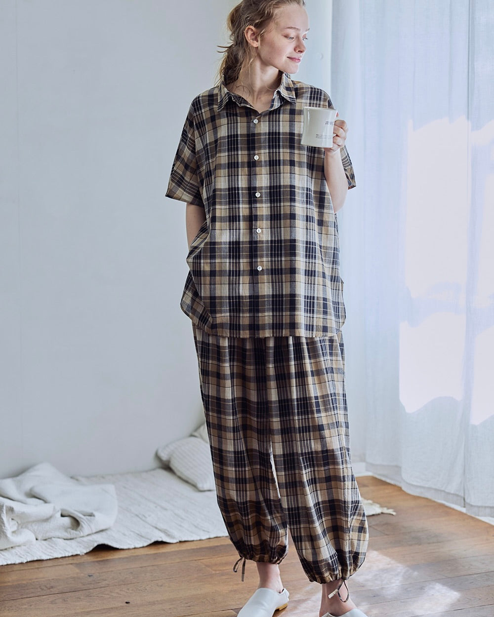 Khushi Shirt: Madras Brown