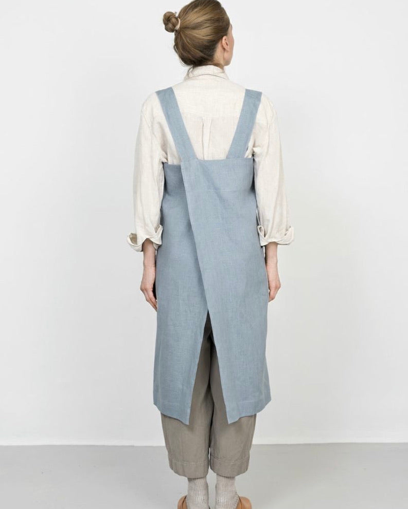 Square Cross Apron: Clair