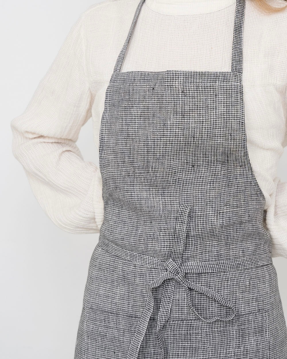 Full Apron: Black Houndstooth