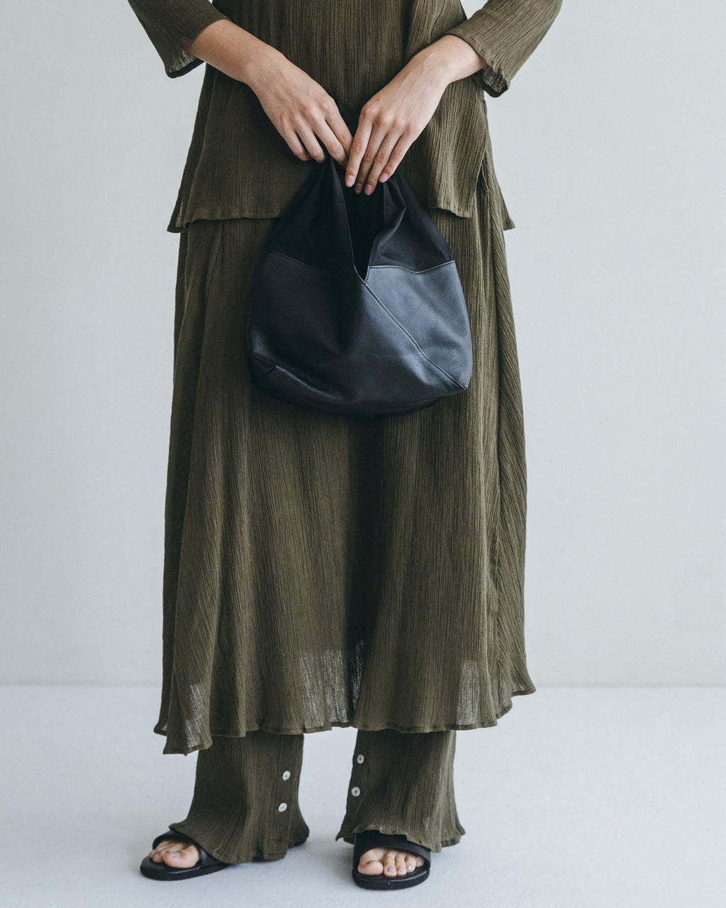 Azuma Bag: Black: Small