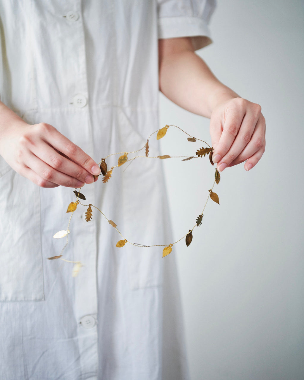 Brass Garland: Leaf